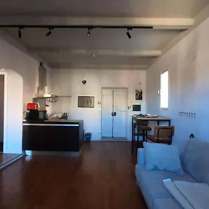 Сasa de vacaciones Mount Flower Trastevere Apt, Roma
